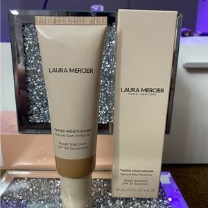 Laura Mercier tinted moisturizer